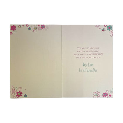 For A Special Mummy Daisy Flowers Design Mother's Day Card